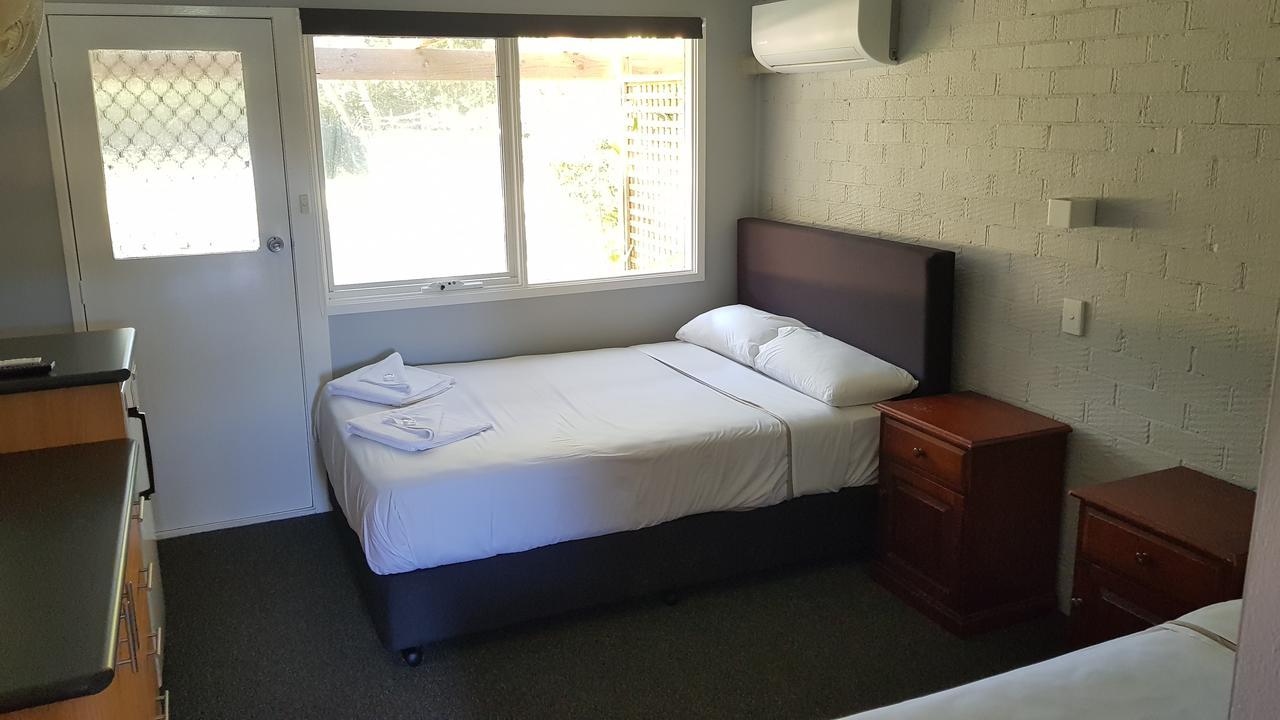 Bateau Bay Hotel Eksteriør billede